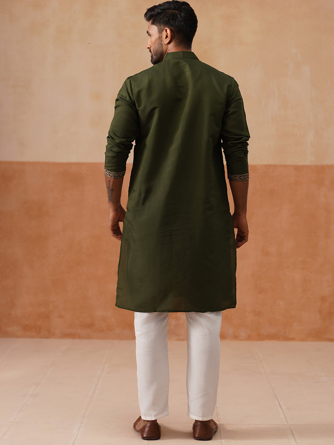 Embroidered Straight Kurta Set For Men