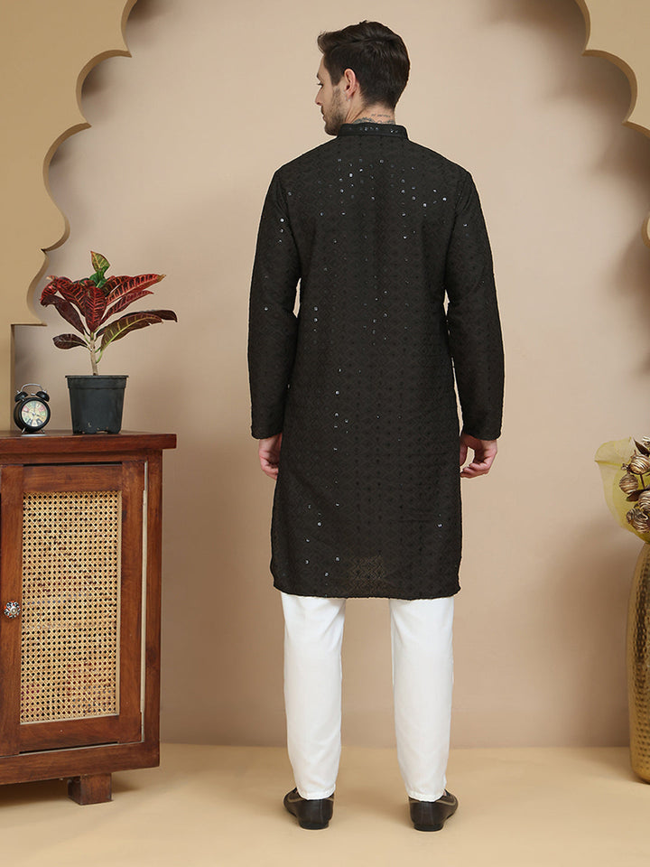 Embroidered Cotton Kurta With Pyjama For Men