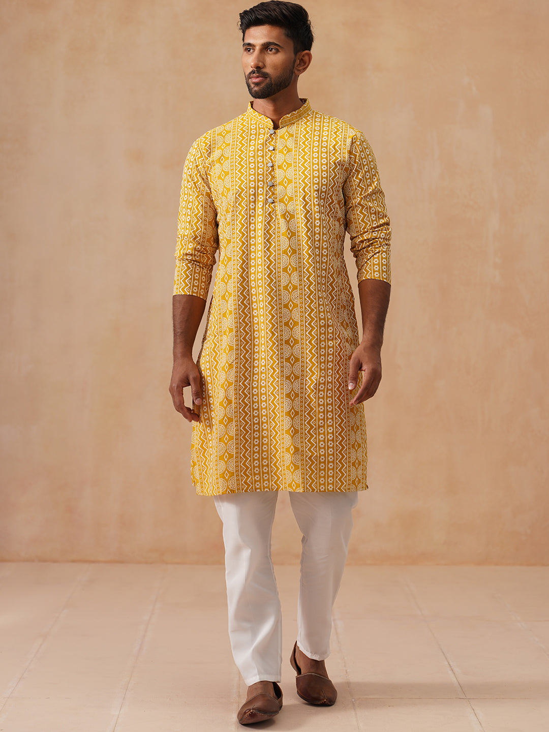 Geometric Print Silk Blend Straight Kurta Set For Men