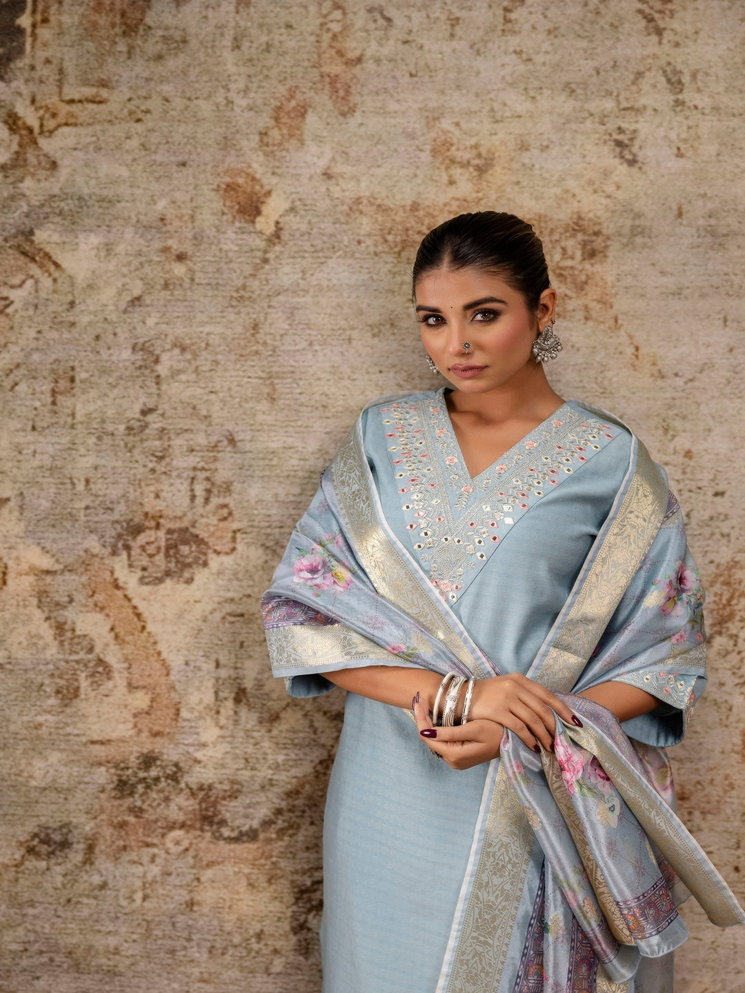 Embroidered Solid V-Neck Muslin Kurta & Pant With Dupatta