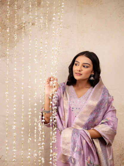 Embroidered Solid V-Neck Muslin Kurta & Pant With Dupatta