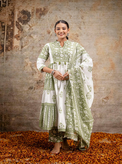 Green Printed Round Neck Calf Length Cotton Kurta & Pant With Dupatta
