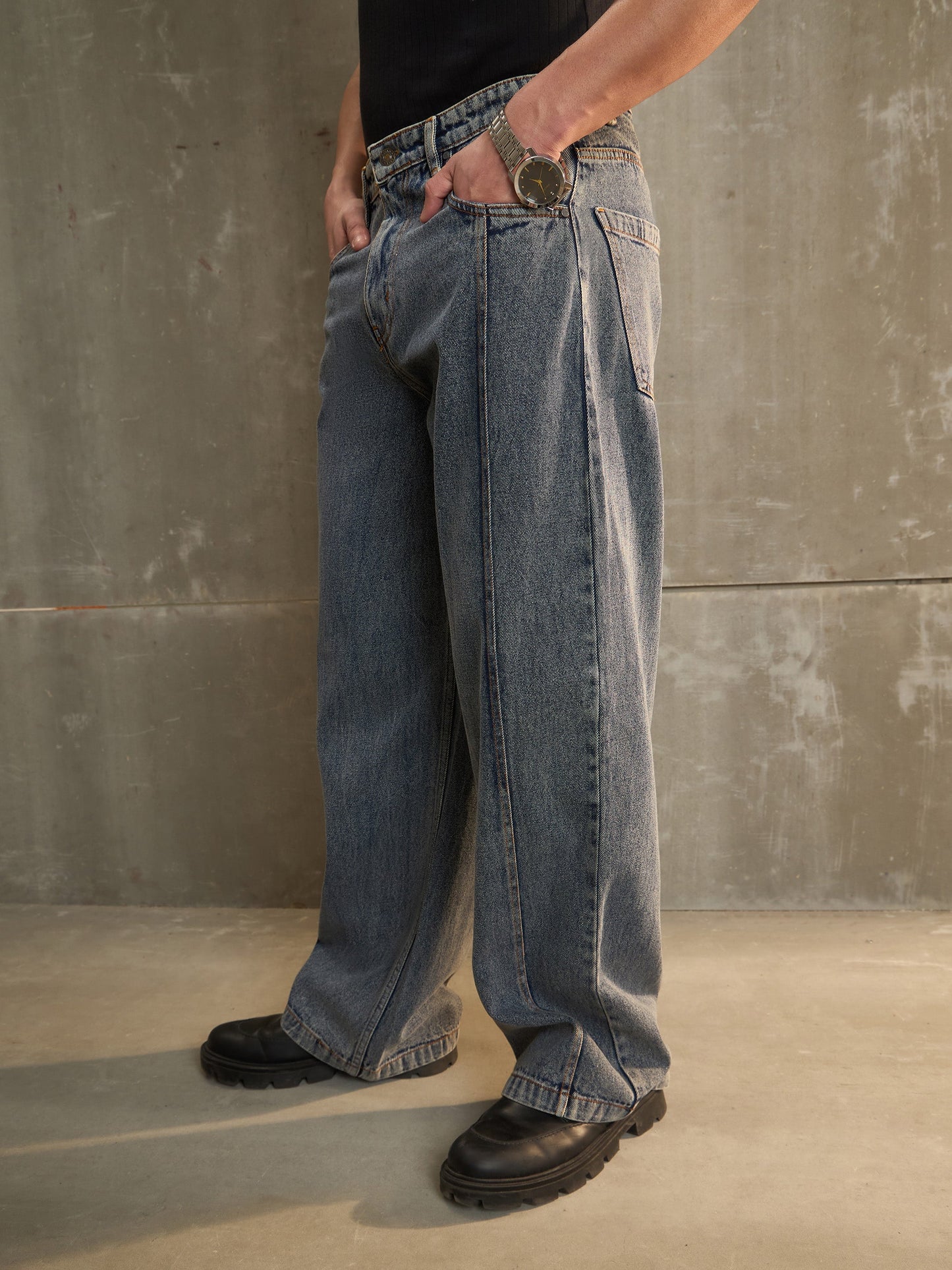 Men Navy Washed Front Pleated Wide Leg Jeans