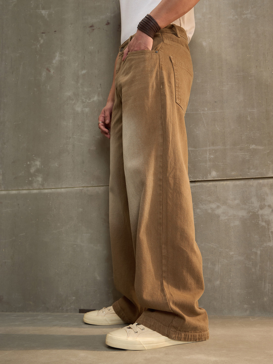 Men Brown Washed Basic Wide Leg Jeans