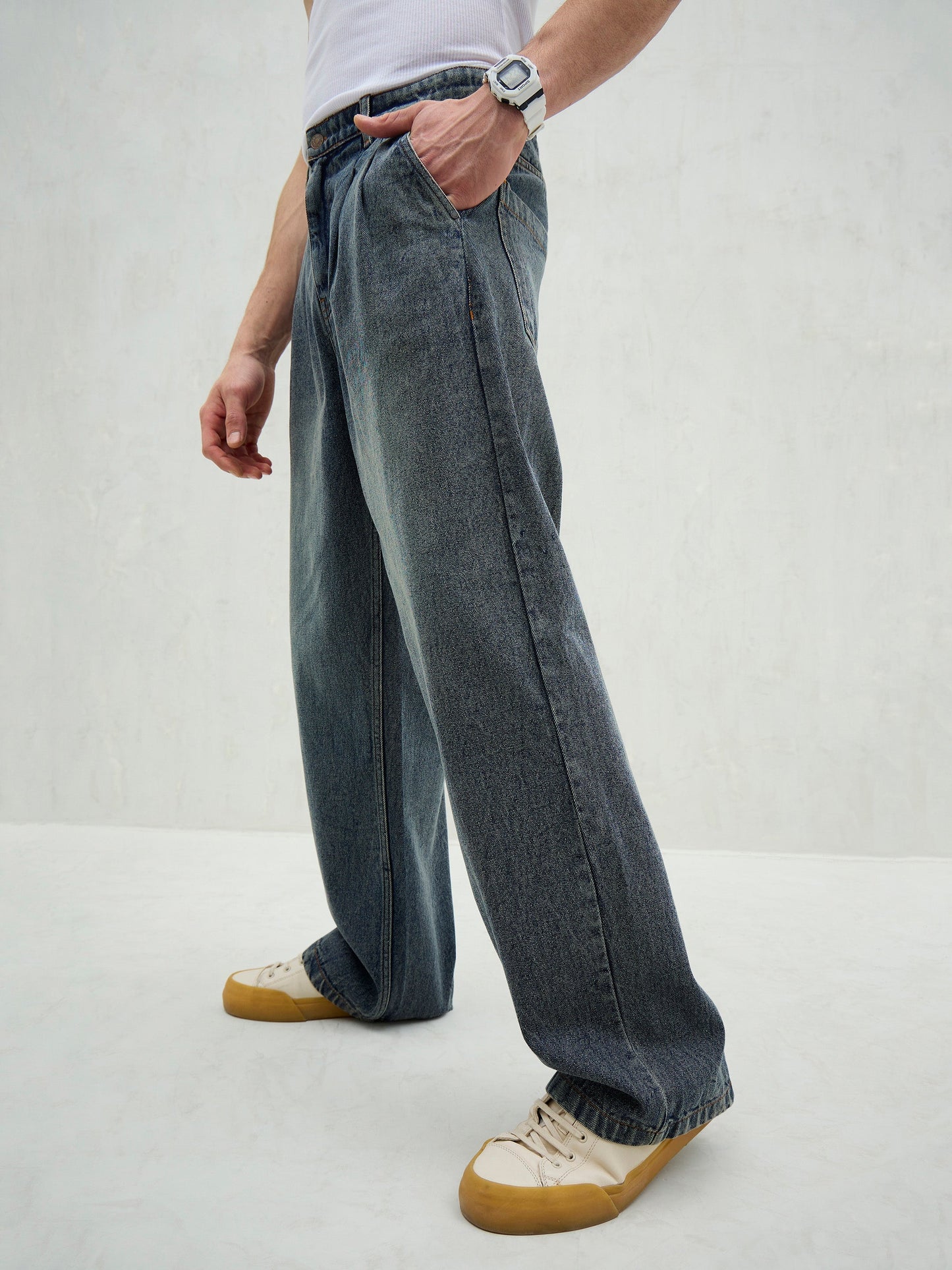 Men Blue Washed Front Dart Wide Leg Jeans
