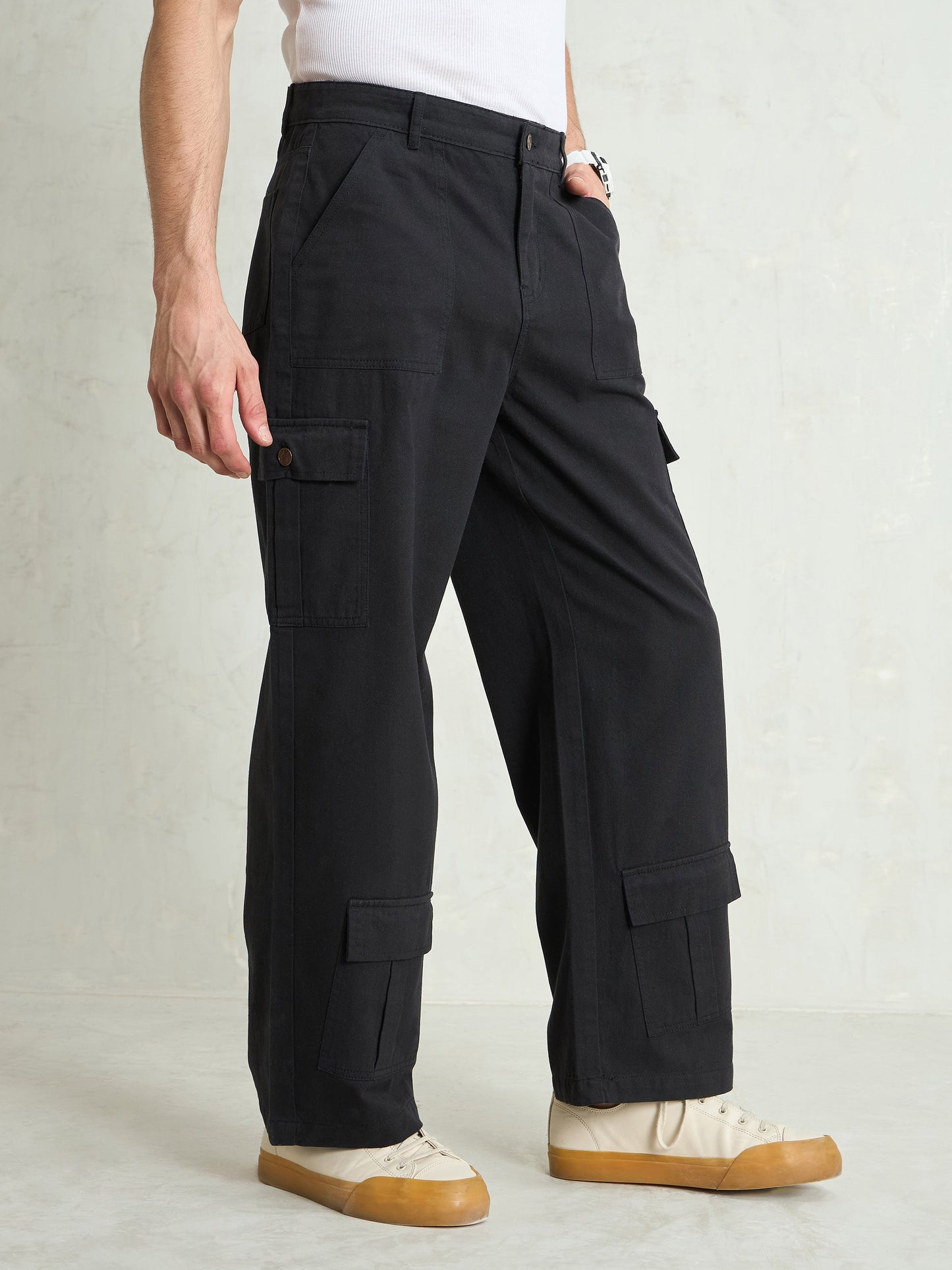 Men Black Twill Utility Cargo Pockets Wide Leg Pants