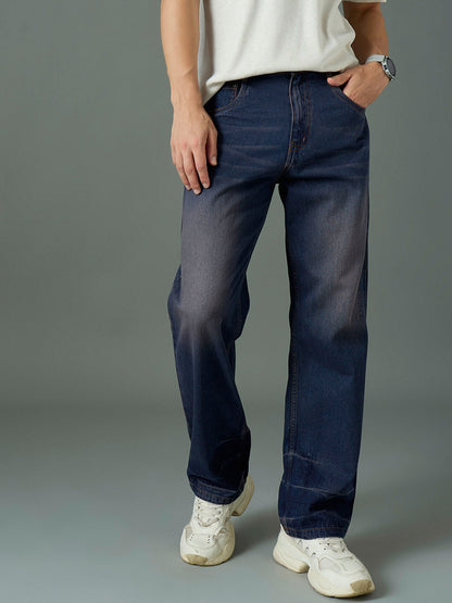Men Blue Wash Relax Fit Basic Jeans