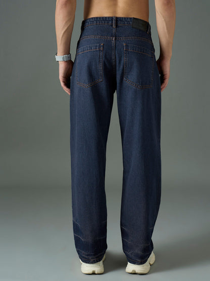 Men Blue Wash Relax Fit Basic Jeans