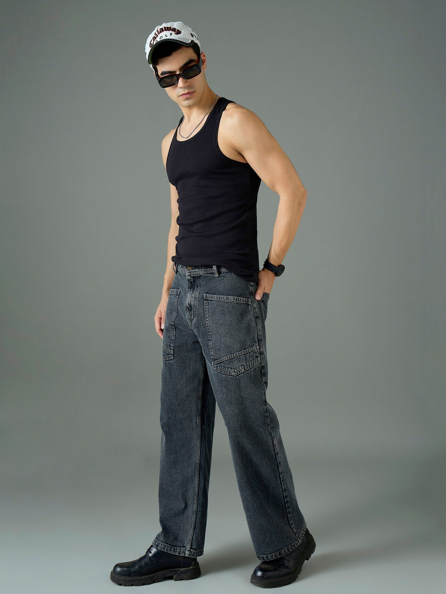 Men Grey Wash Front pocket Relax Fit Jeans