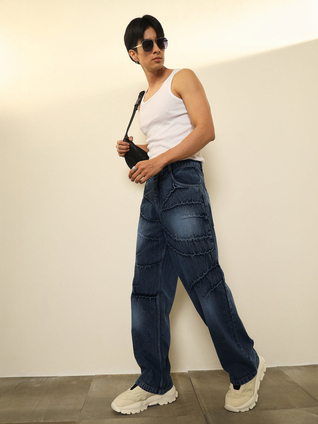 Men Dark Blue Crinkled-Wash Effect Relax Fit Jeans