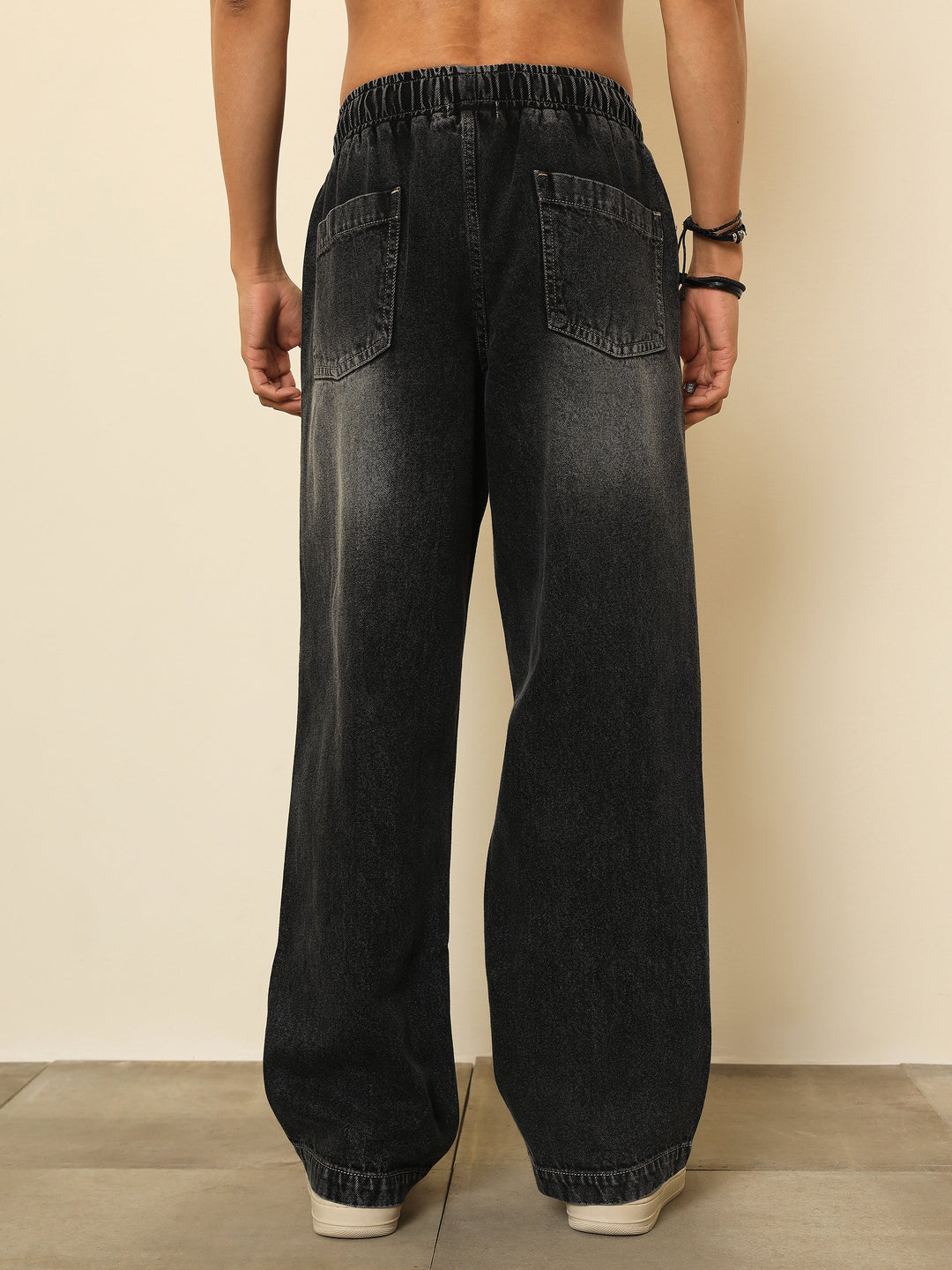 Men Black Washed Seam-Detail Relax Fit Jogger Jeans