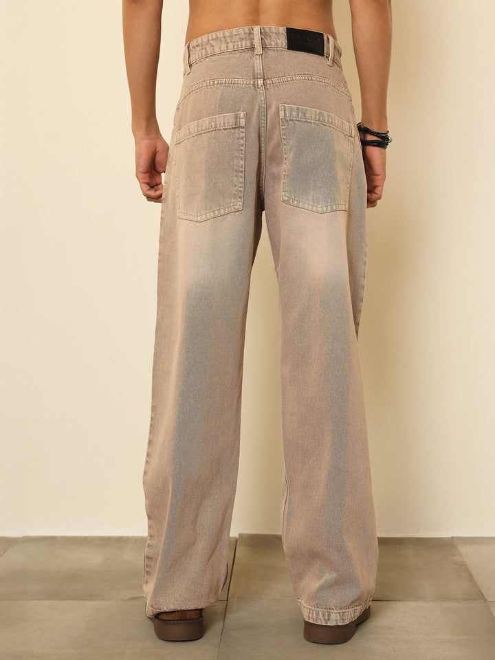 Men Beige Whisker Wash Basic Relax Fit Jeans