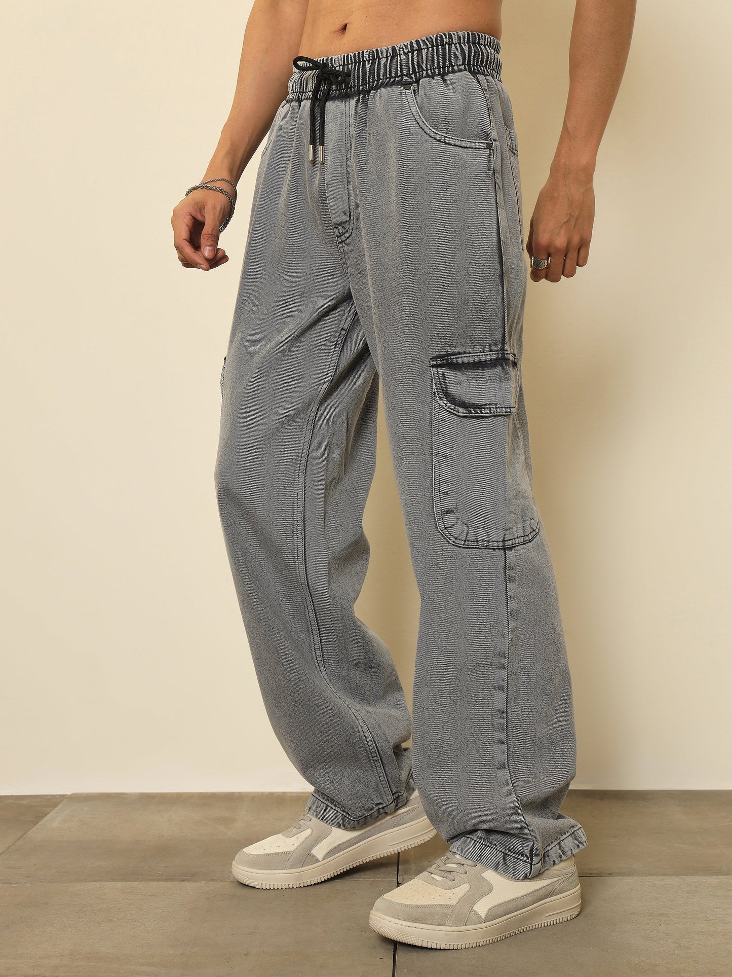 Men Grey Cargo Pocket Relax Fit Jogger Jeans