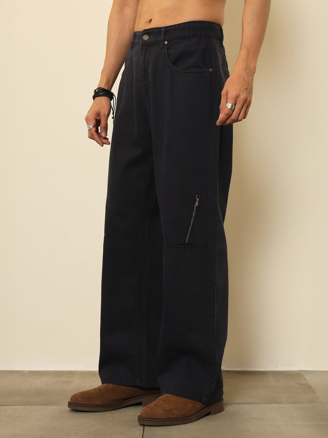 Men Grey Side Zipper Relax Fit Jeans