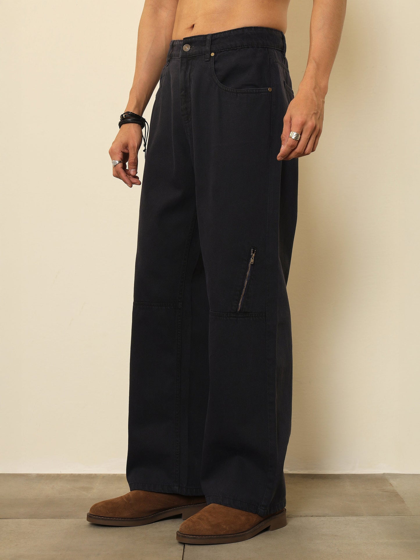 Men Grey Side Zipper Relax Fit Jeans