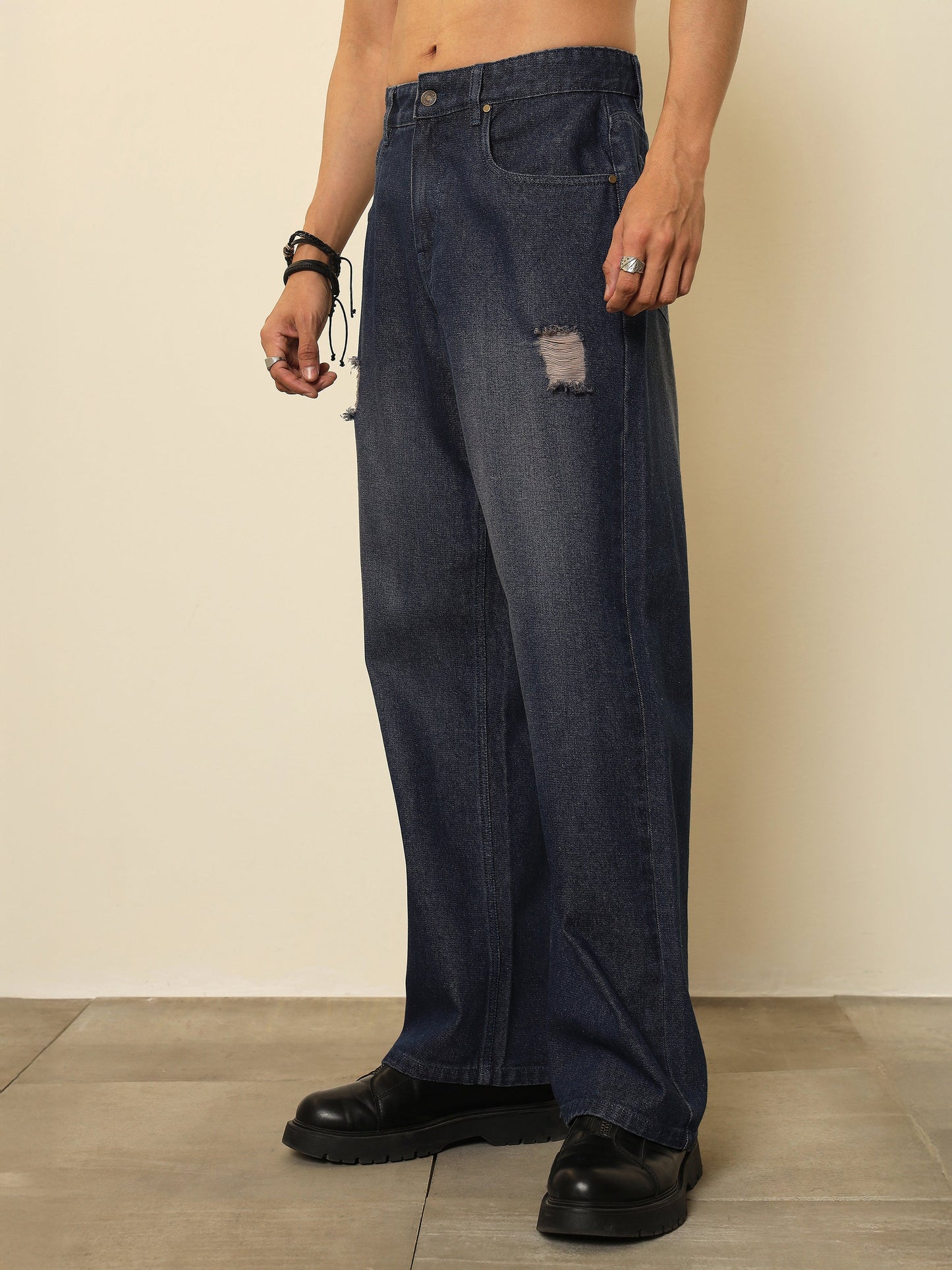 Men Navy Blue Washed Front Distressed Relax Fit Jeans