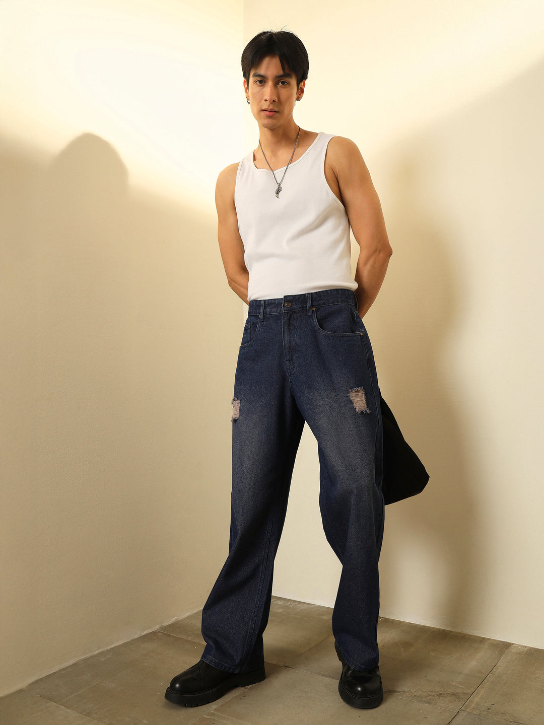 Men Navy Blue Washed Front Distressed Relax Fit Jeans