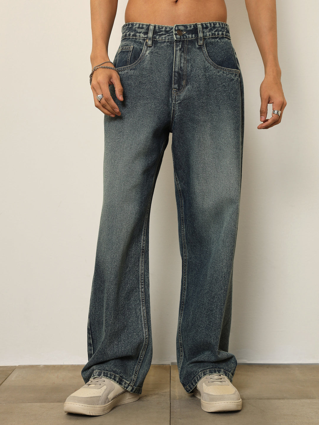 Men Blue Blast Wash Basic Relax Fit Jeans