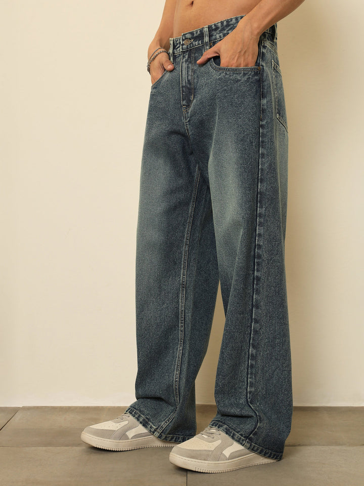 Men Blue Blast Wash Basic Relax Fit Jeans
