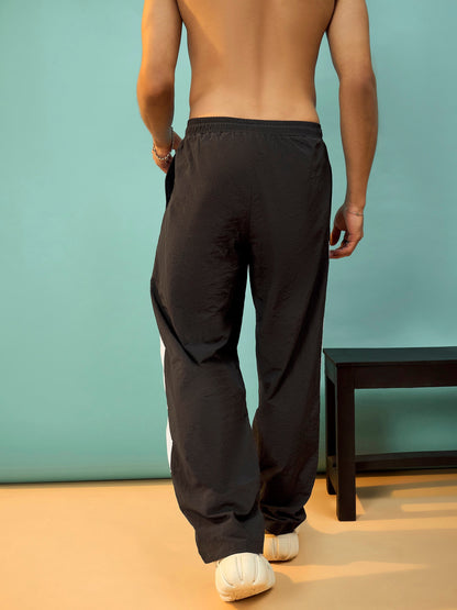 Men Black & White Colorblock Parachute Pants