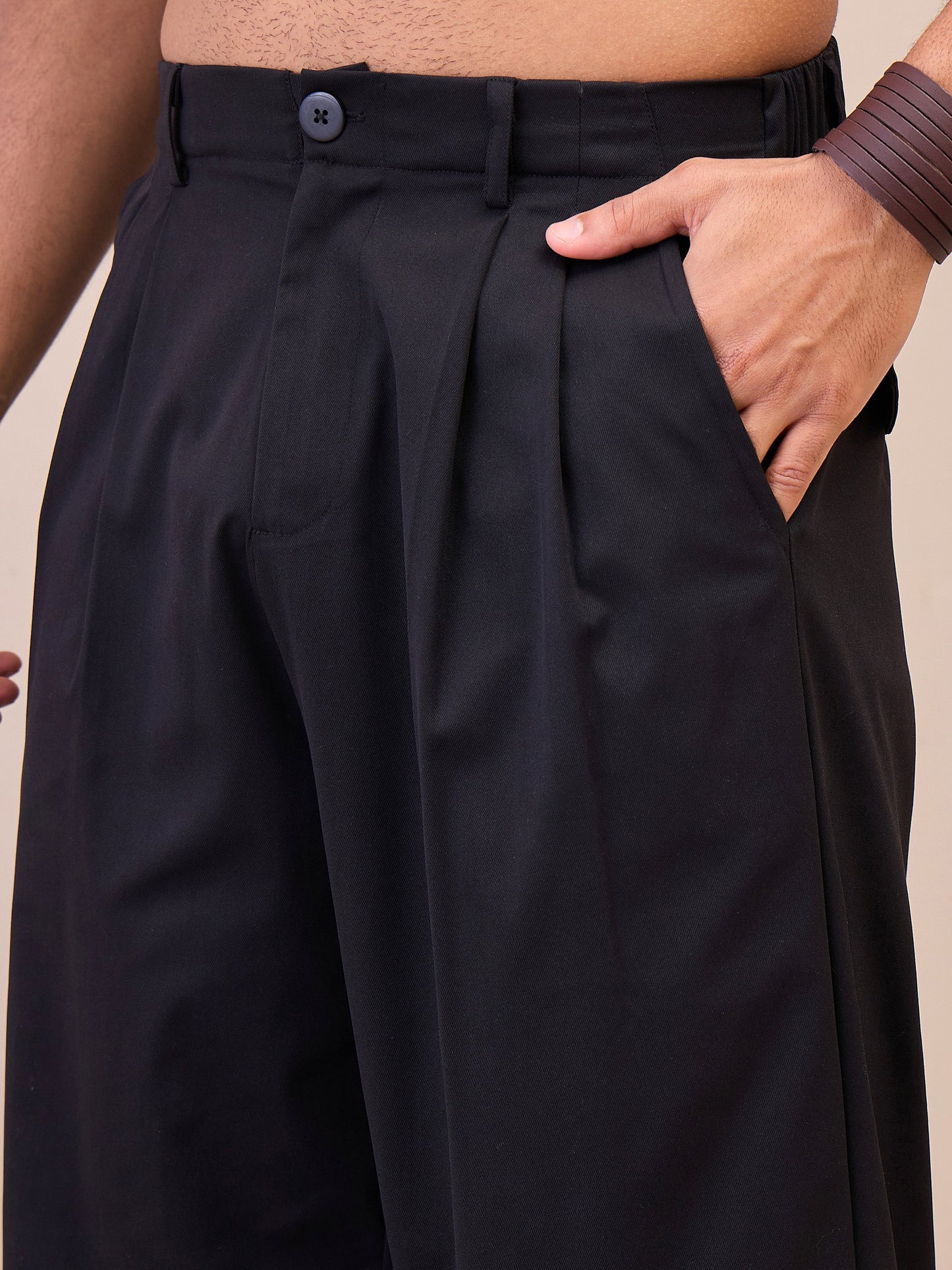 Men Black Front Pleated Korean Pants