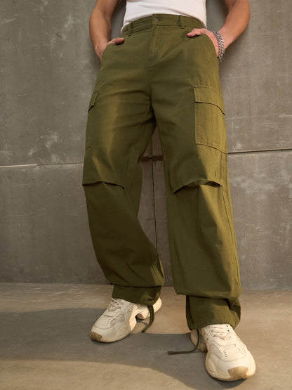 Men Green Twill Facing Detail Wide Leg Cargo Pants