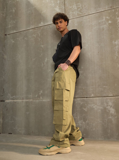 Men Olive Twill Cargo Pockets Wide Leg Pants