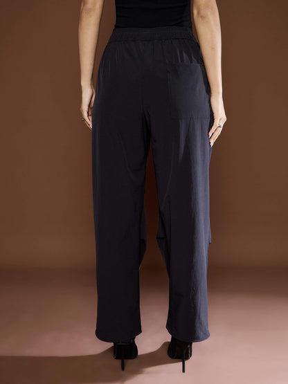 Unisex Black Front Invert Pleat Baggy Parachute Pants
