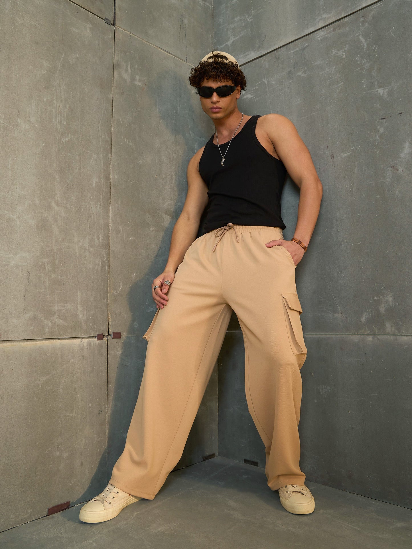 Men Beige Side Pocket Wide Leg Pants