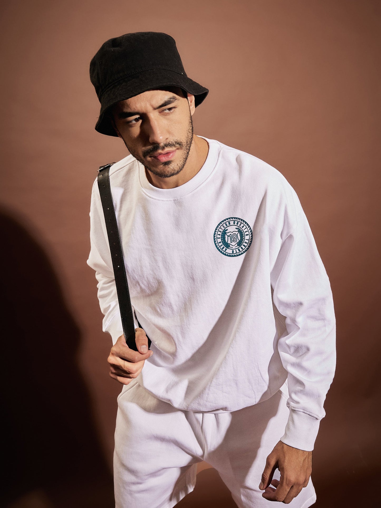 Men White AREA EASTERN Oversized Sweatshirt With Shorts
