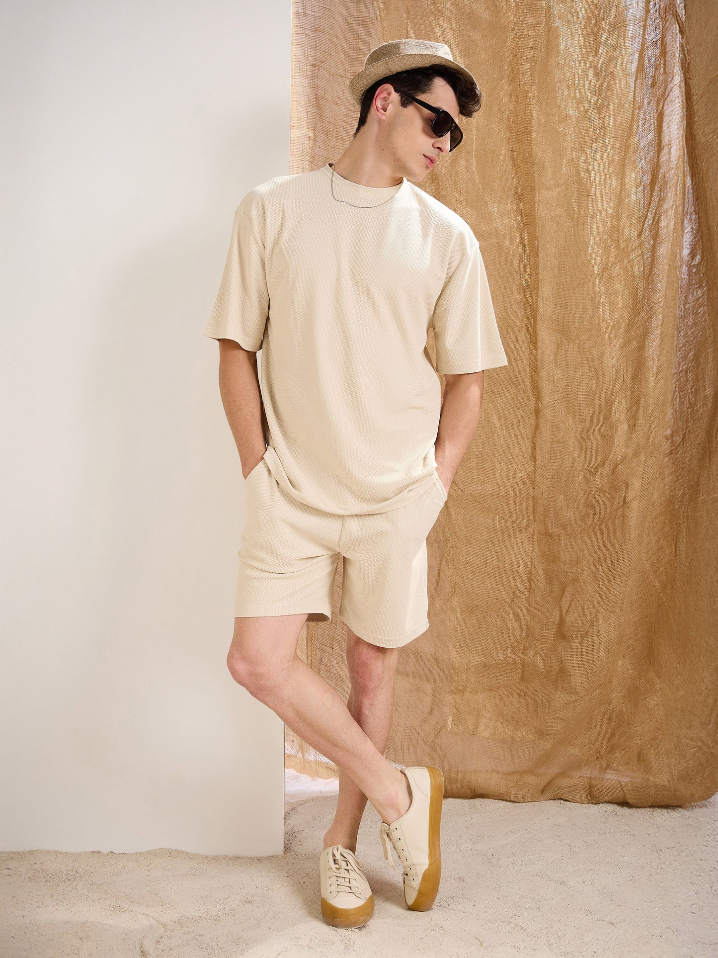 Men Beige Waffle Oversize T-Shirt With Shorts