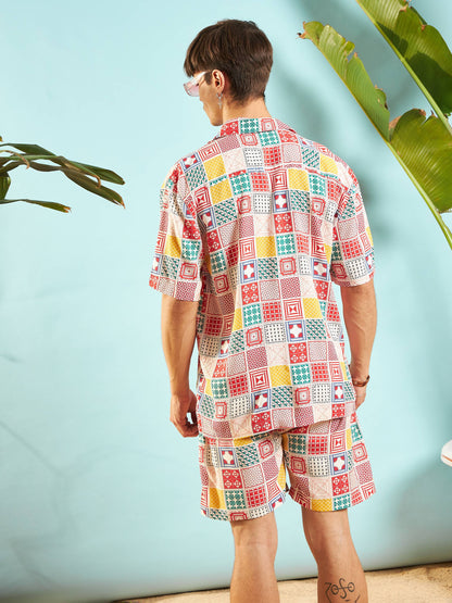 Men White & Red Conversational Print Relax Fit Short