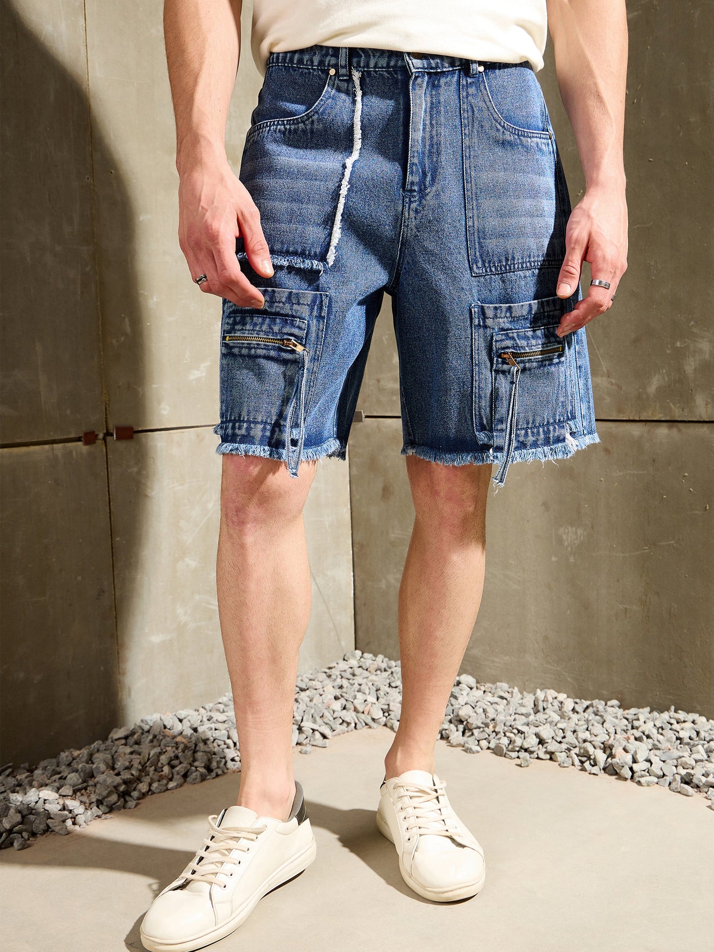 Men Blue Washed Denim Zipper Pocket Shorts