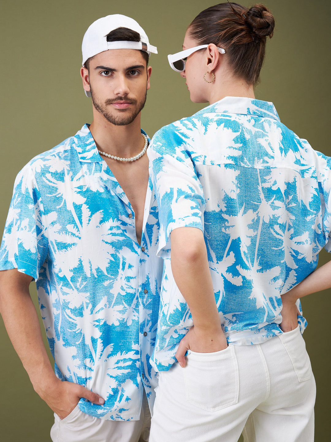Unisex Blue &amp; White Tropical Floral Relax Fit Shirt