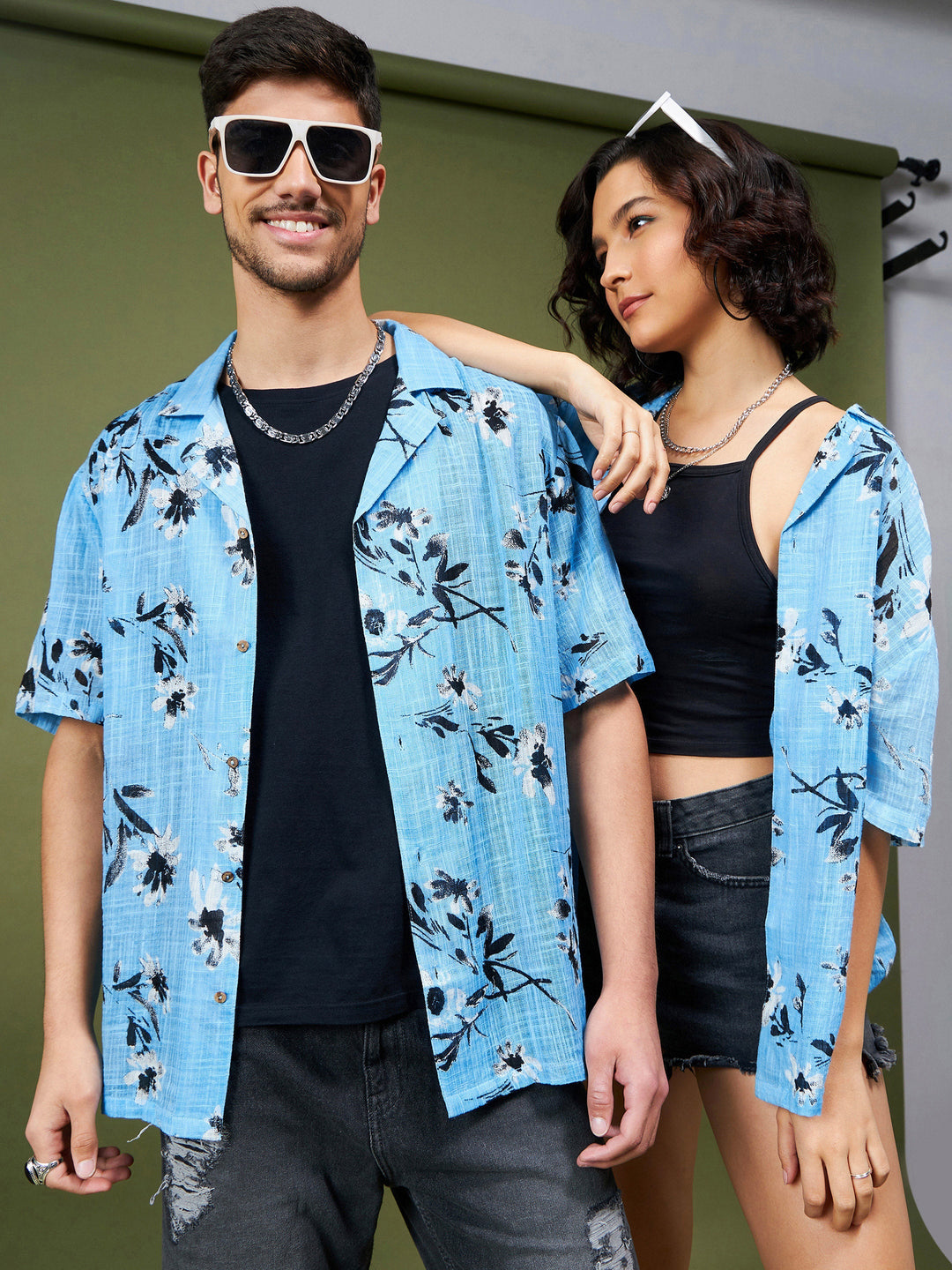 Unisex Sea Green &amp; Black Floral Relax Fit Shirt