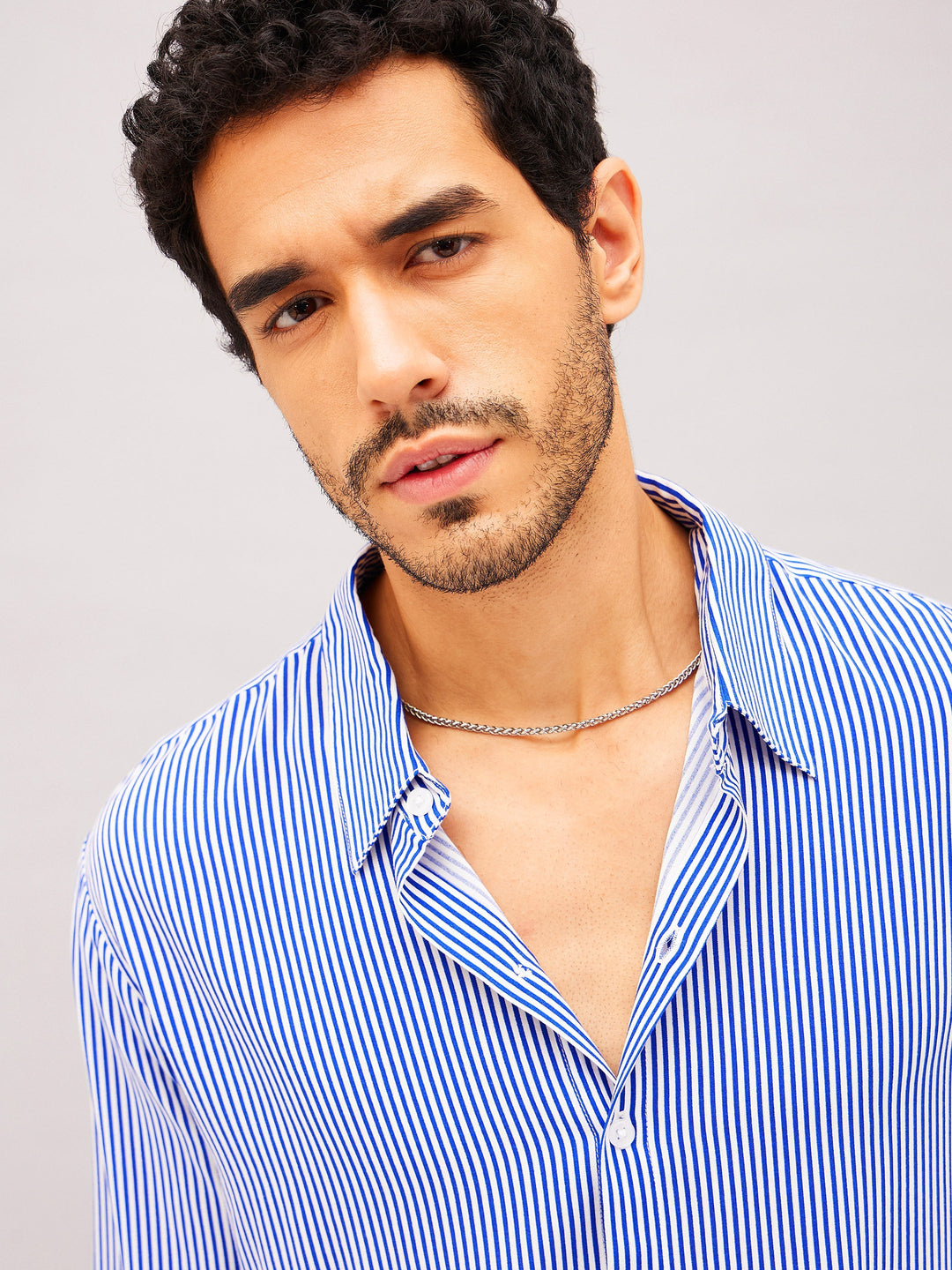 Men White &amp; Blue Stripes Relax Fit Shirt