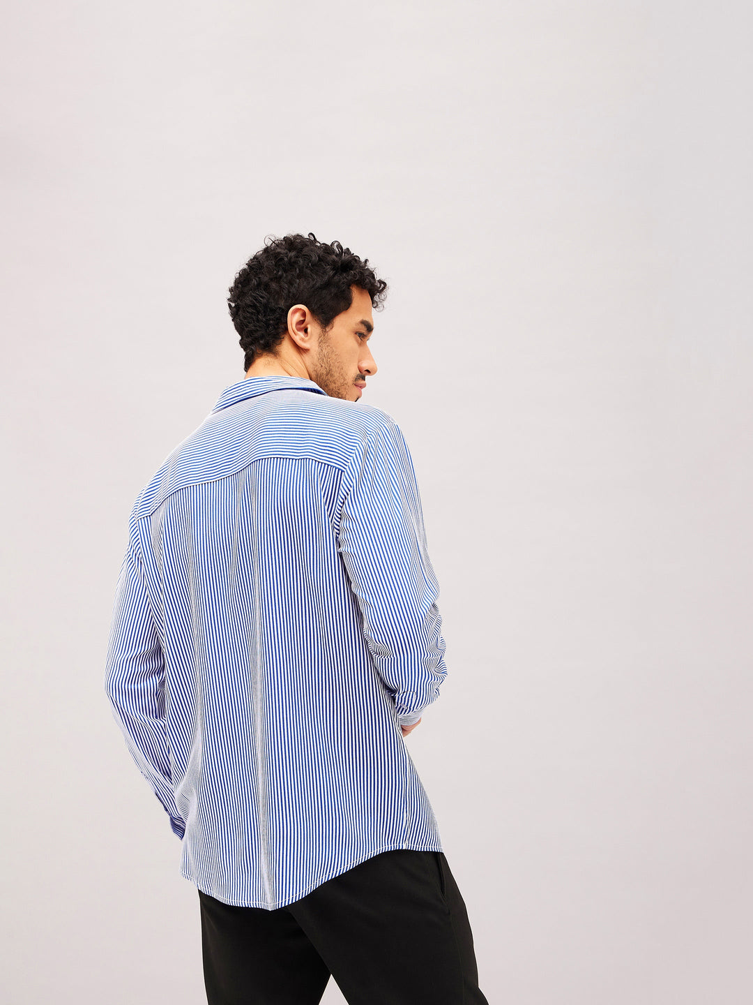Men White &amp; Blue Stripes Relax Fit Shirt