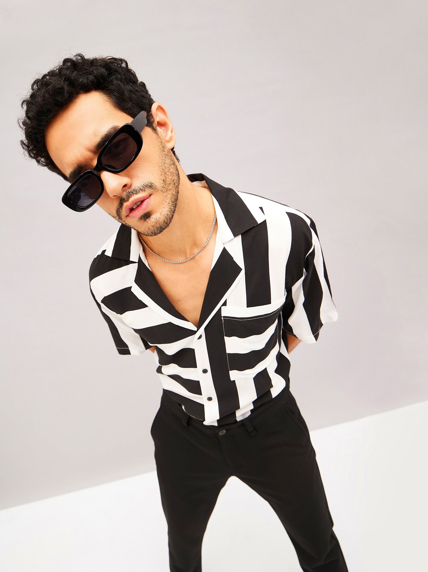 Men Black & White Stripes Short Sleeve Relax Shirt