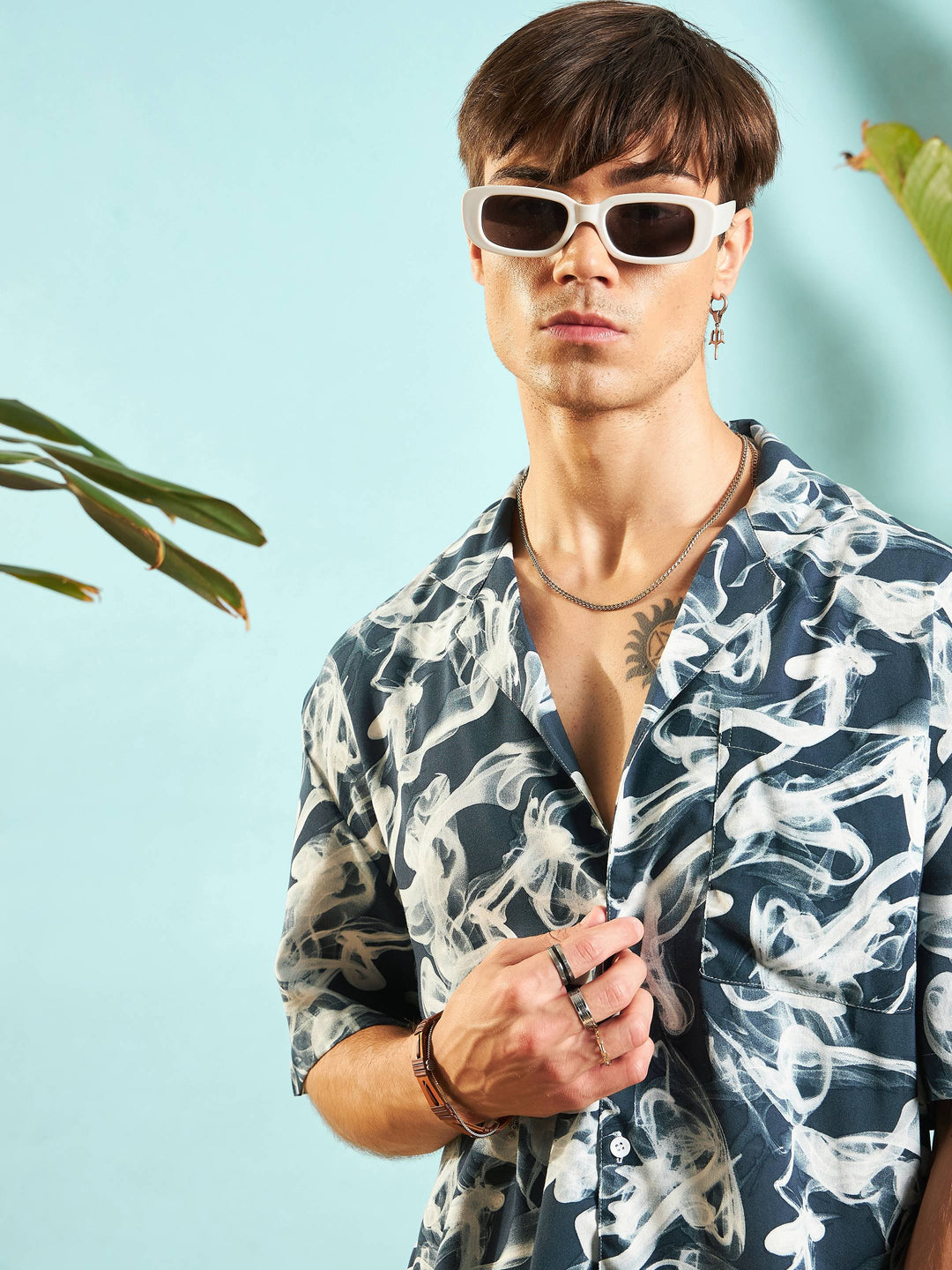 Men Blue &amp; White Conversational Print Relax Fit Shirt
