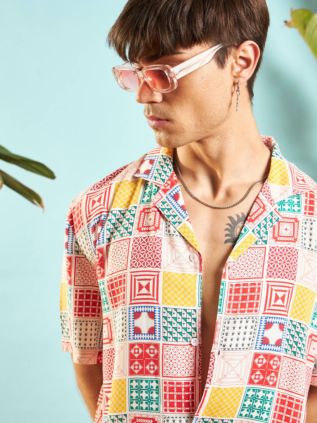 Men White &amp; Red Conversational Print Relax Fit Shirt