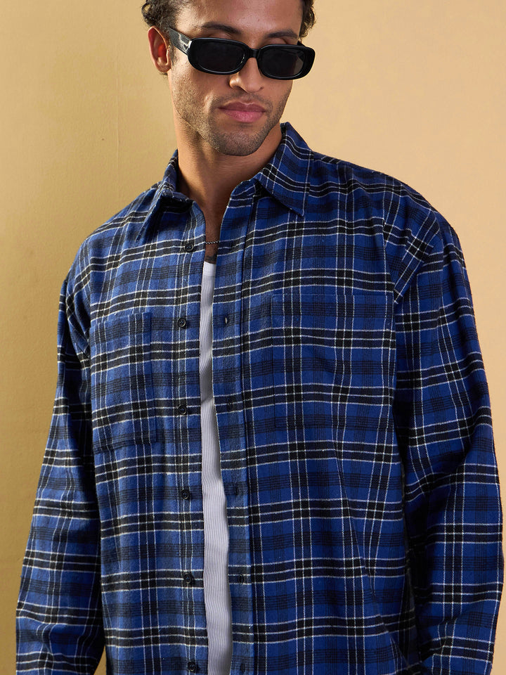 Men Blue &amp; Black Check Patch Pocket Oversize Shirt