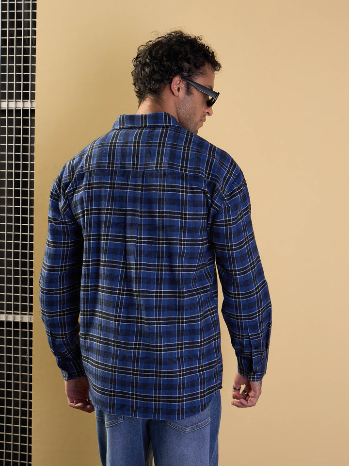 Men Blue &amp; Black Check Patch Pocket Oversize Shirt