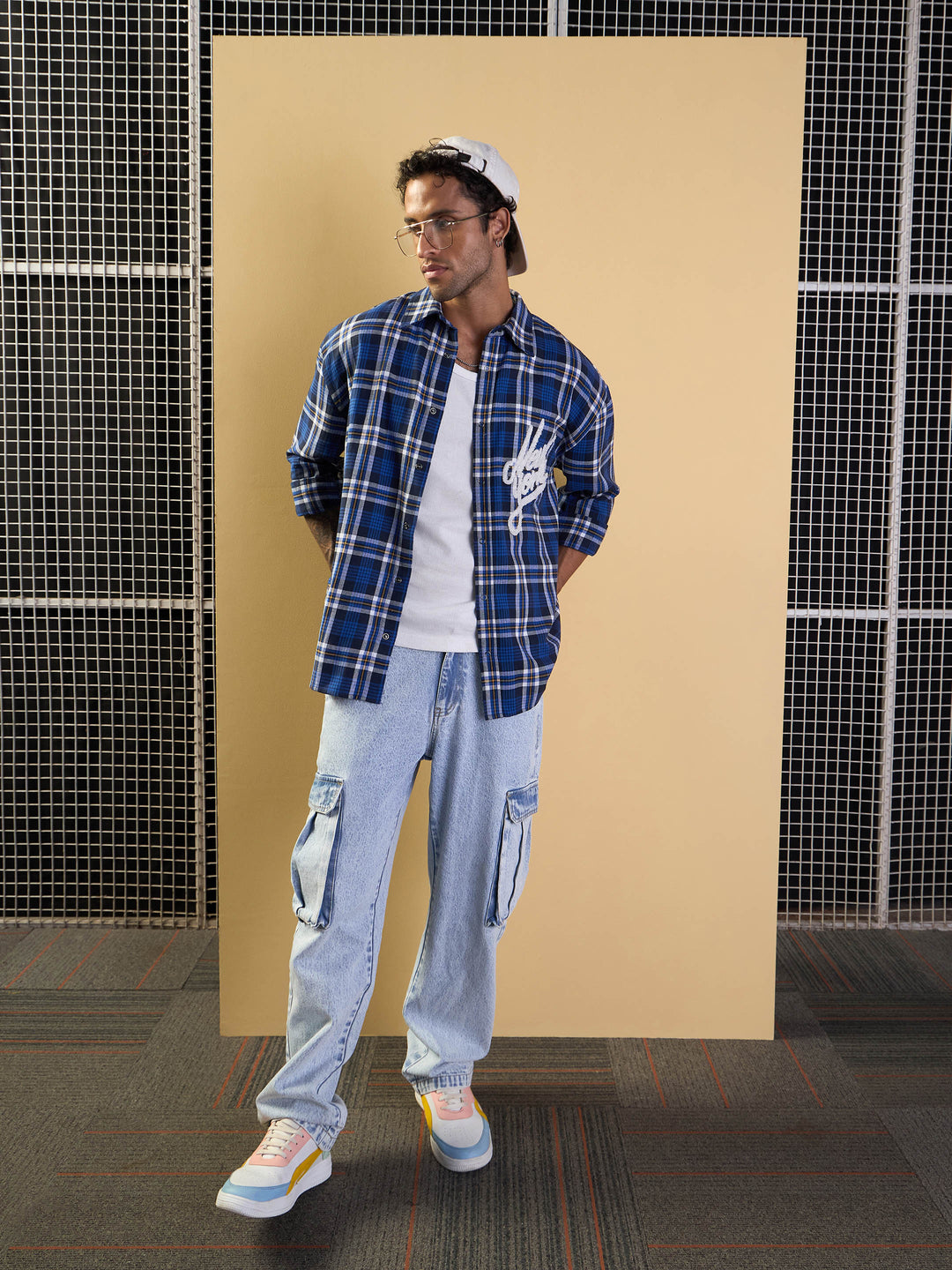 Men Blue &amp; White Check New York Oversize Shirt