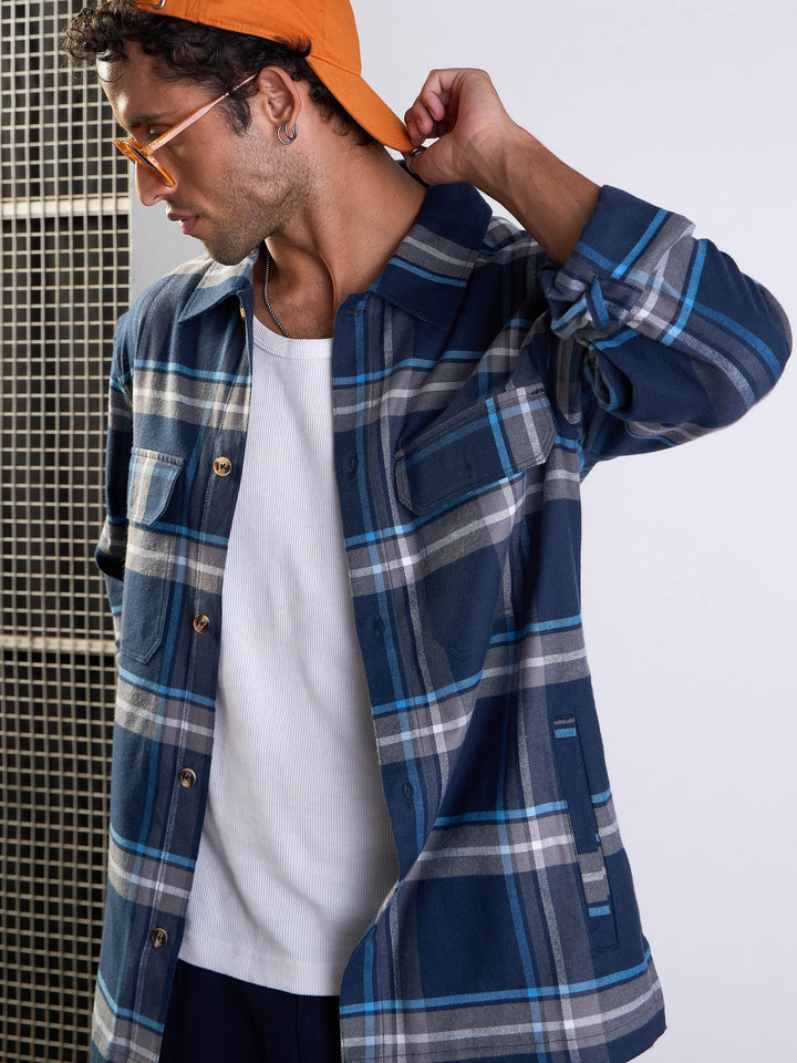 Men Navy &amp; Grey Check Side Pocket Shacket