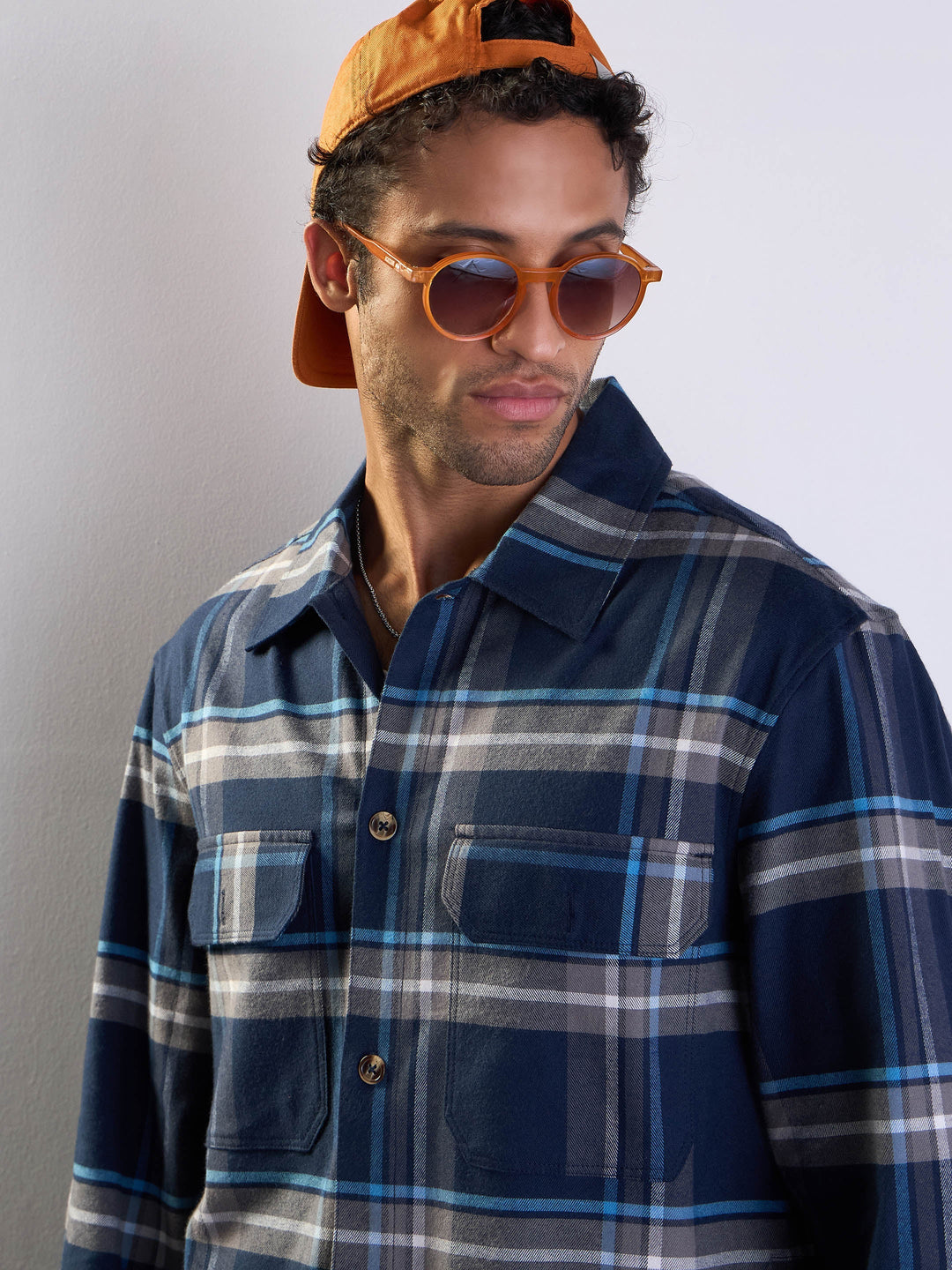 Men Navy &amp; Grey Check Side Pocket Shacket