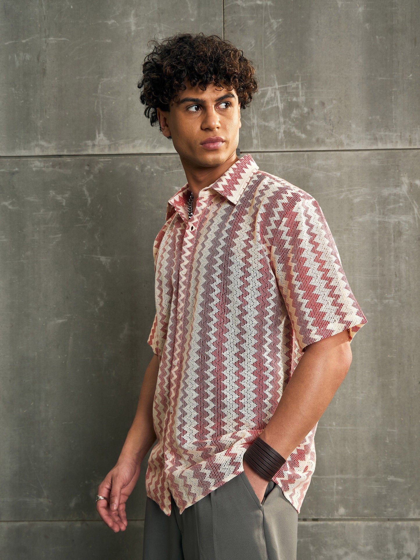 Men Beige & Red Geometric Printed Relax Fit Shirt