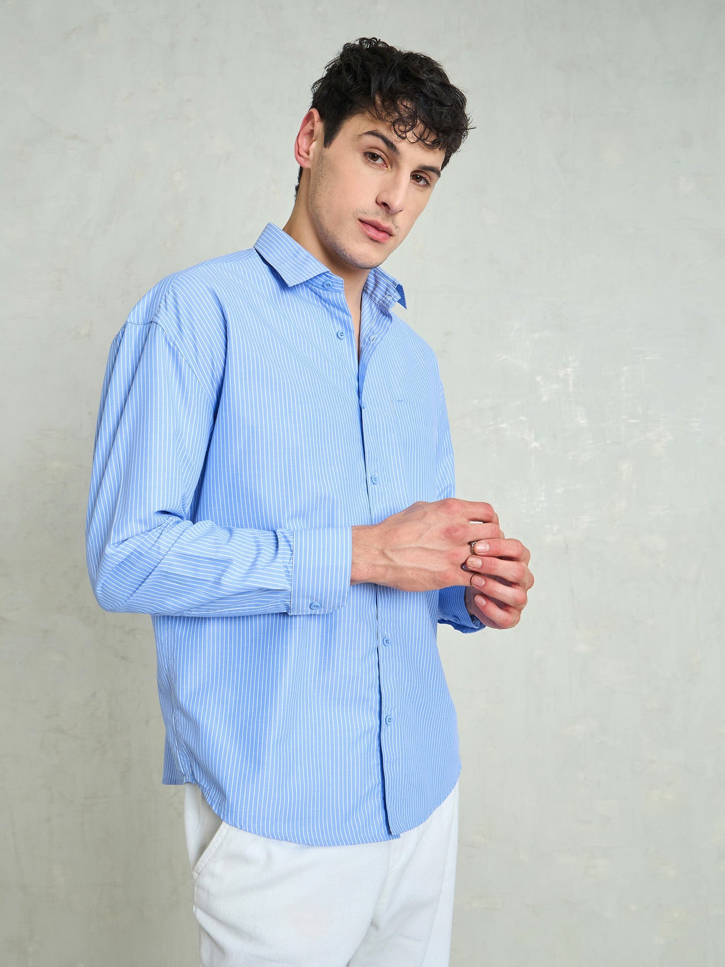 Men Blue & White Stripes Basic Relax Fit Shirt