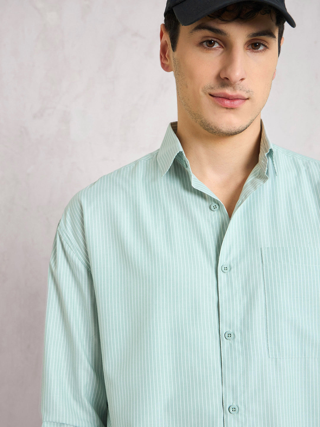 Men Green &amp; White Stripes Basic Relax Fit Shirt
