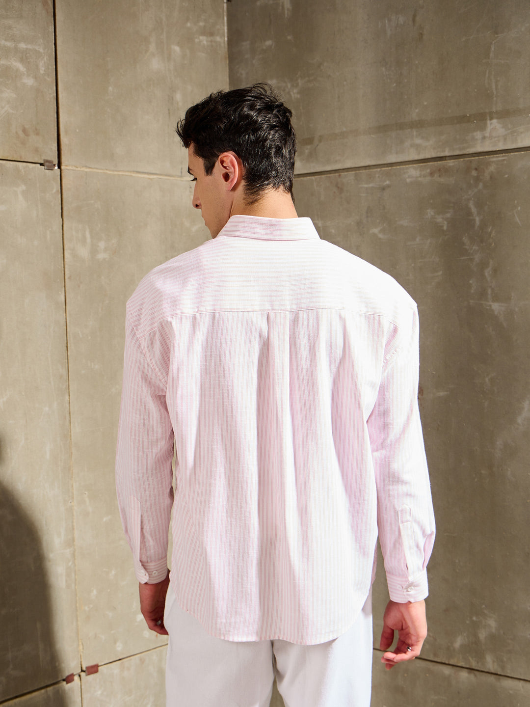 Men White &amp; Pink Stripe Basic Relax Fit Shirt