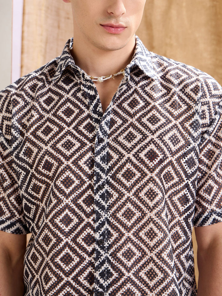 Men Black &amp; White Geometric Print Crochet Shirt